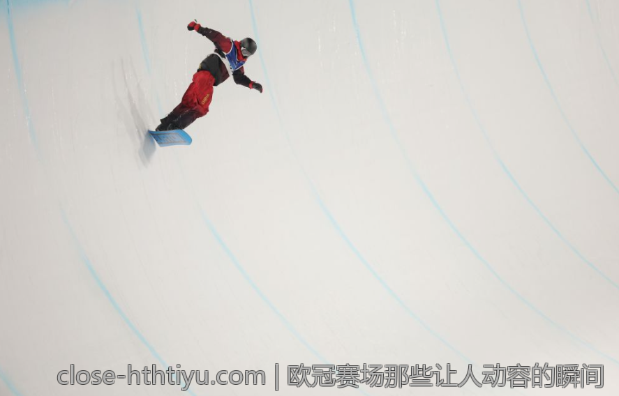 欧冠赛场那些让人动容的瞬间
